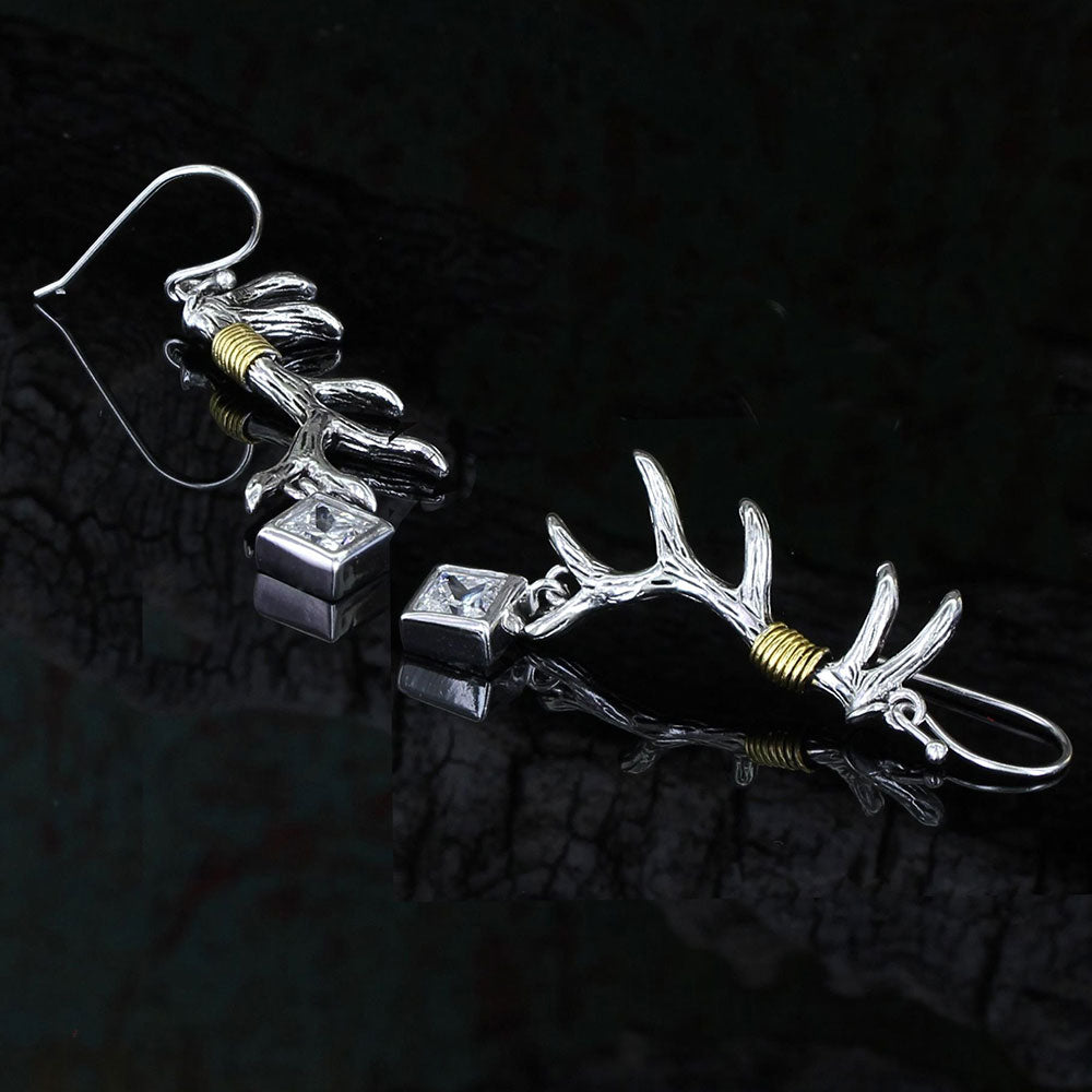 Montana Silversmiths Pursue the Wild Nature's Art Earrings
